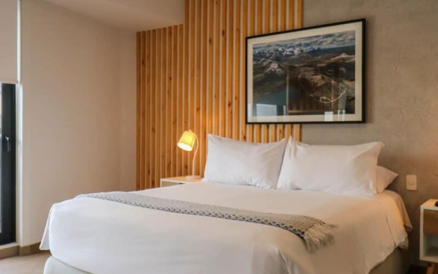 w Amazing 2BR in the Heart of Miraflores