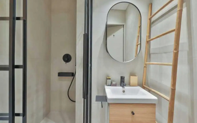 Modern Apartment - 1br/4p - Canal St-martin