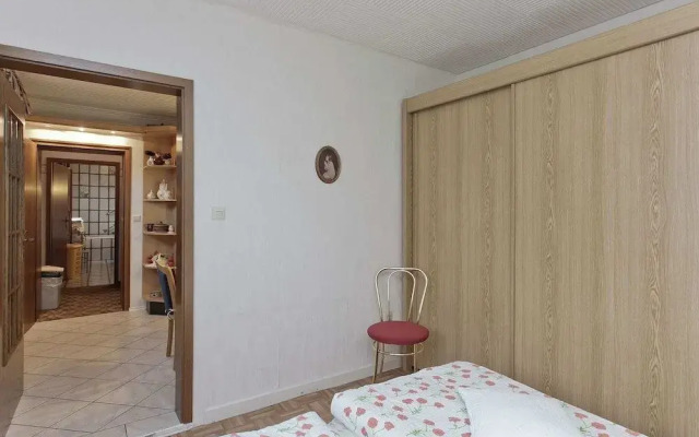 Cozy Apartment near Forest in Hullersen