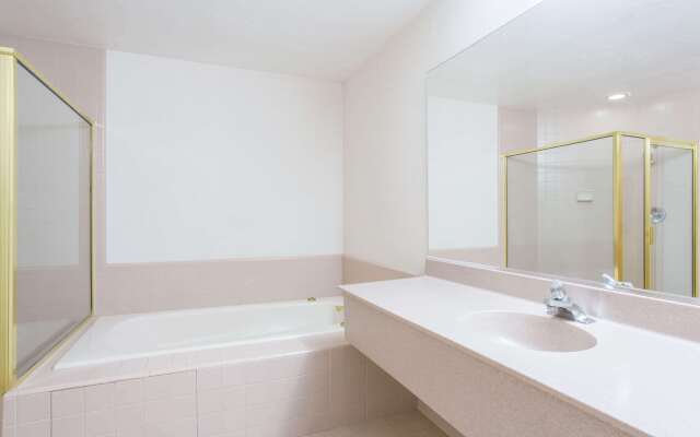 Ramada by Wyndham St George