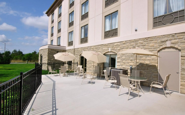 Holiday Inn Express Hotel & Suites Ottawa Airport by IHG