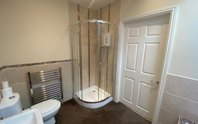 Boutique Blackpool 2 Bed Gold Apartment Sleeps 10