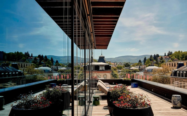 Roomers Baden-Baden, Autograph Collection
