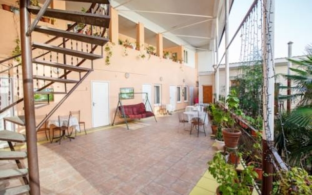 Guest House on Lenina 223 A