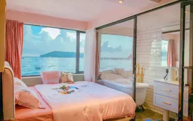 Nanguodehaizi Designer Guesthouse(Weizhou Island Nanwan No.2 store)