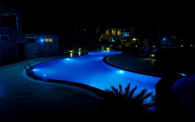 Mango Bloom River Resort