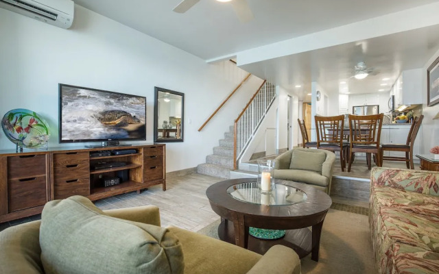 Love Heaven Overlooking the Pacific Noelani 307