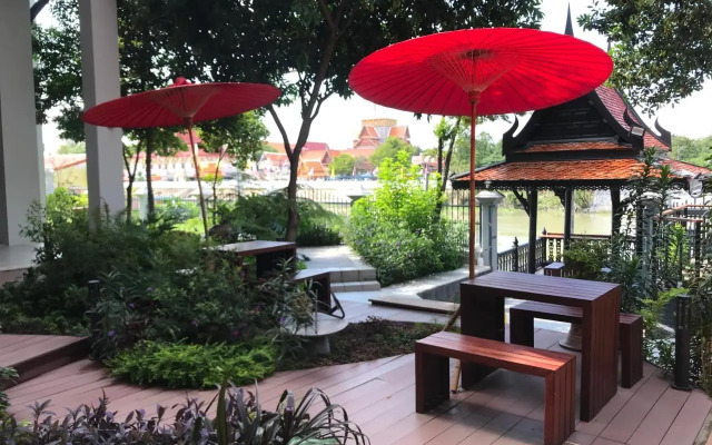 Baan Veanglhek Cafe & Residence