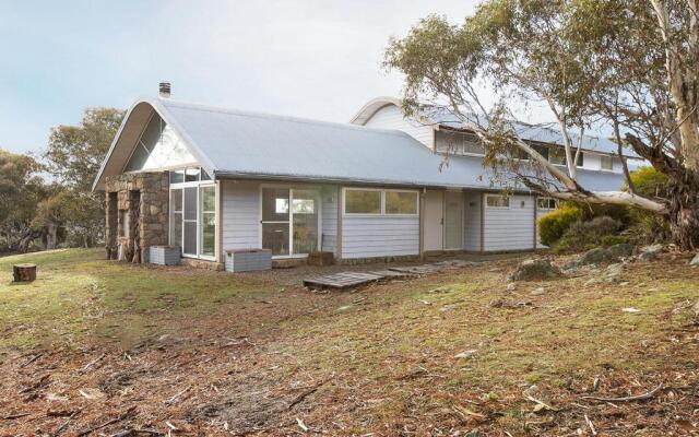 Silvertop Chalet
