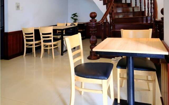 Da Nang Clover Homestay
