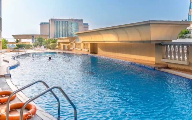 Spacious 2BR apartment in Marina Crown