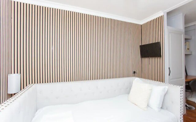 Stylish 2 Bedroom Apartment Near Regents Park