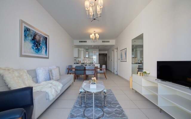 Airbetter- Dubai Palm Royal Bay Sea Face