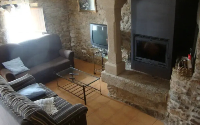 103473 - House in Muxía