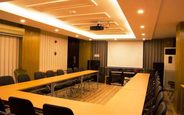 Modern Sky Hotel Nha Trang