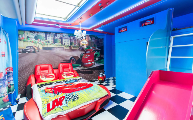 Alice Wonderland B&B