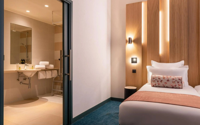 Leonardo Boutique Opera Hotel