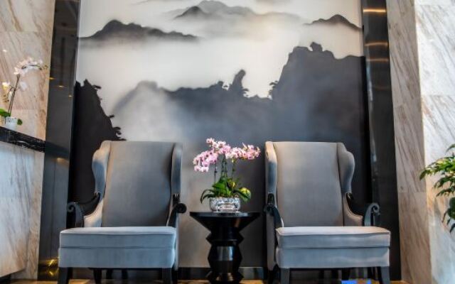 MOUNT WELL RESORT HOTEL Light Luxury Hotel (Chongqing Happy Valley Halo Shopping Park)