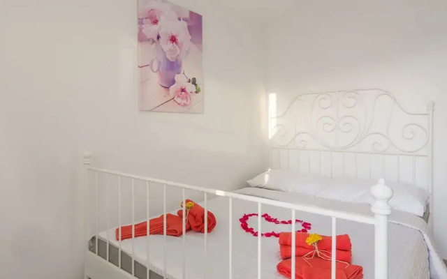 Holiday Home in Vir Near Sea Beach