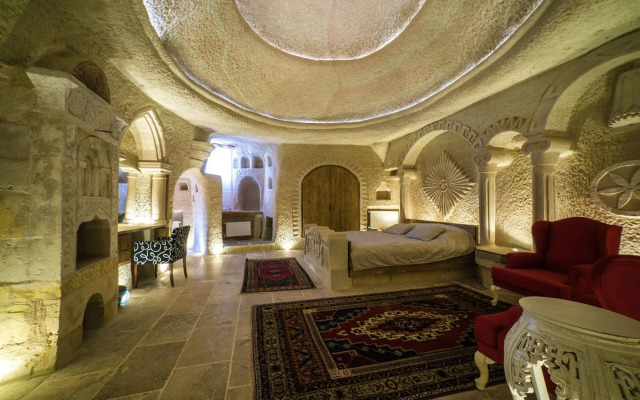 The Village Cave Hotel