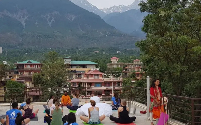 Buddha House Himalayan Brothers