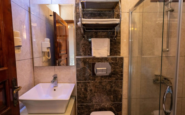 Antalya Inn Hotel