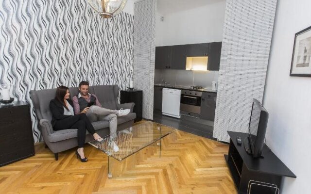 Carlton Suites
