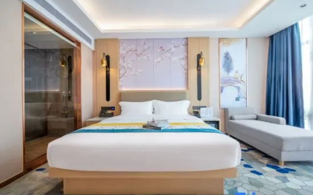 Qianhai Sands Hotel (Shenzhen Xixiang Metro Station)