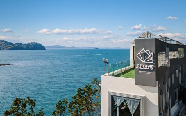 Yeosu Amofu Poolvilla