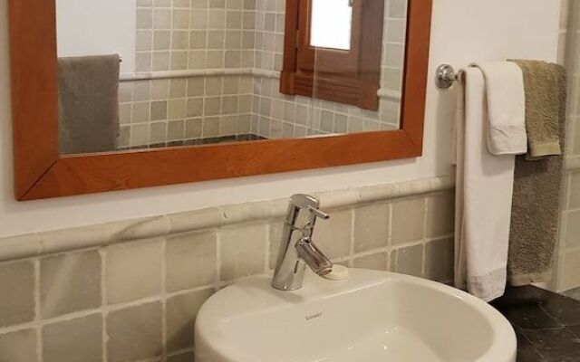 Guests' Suite of Villa Tamarit