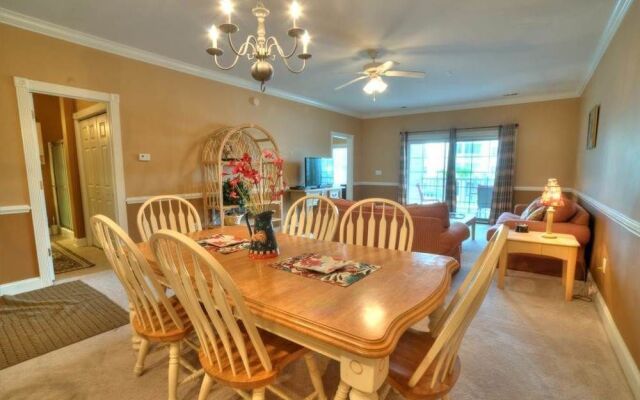 Magnolia Pointe 203 4821 2 Br condo by RedAwning