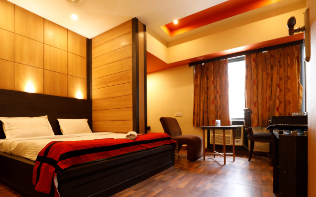 Hotel Trimoorti