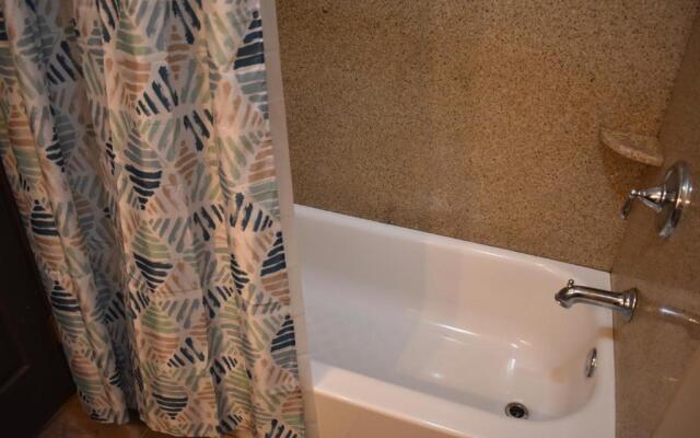 Economy Inn And Suites Ashtabula