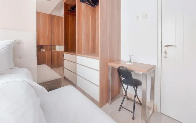 Homey 2Br Apartment At Urban Heights Residence