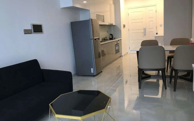 Mins Apartment - Vinhome Golden River