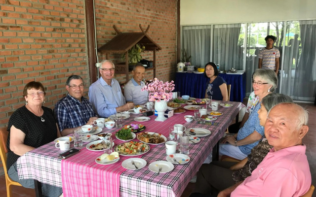 RedDoorz Sripiamsuk Resort Bangkok