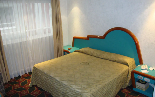 Holiday Inn Express Mexico Basilica by IHG