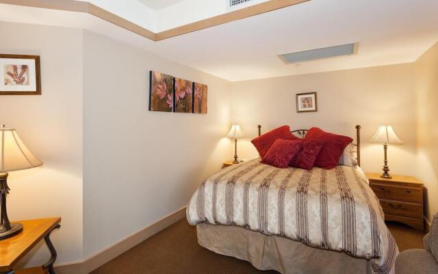 Whistler Premier - Upper Village Area
