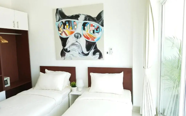 Beachside 3-bedroom Townhouse w Private Pool at 70 Meters From Beach