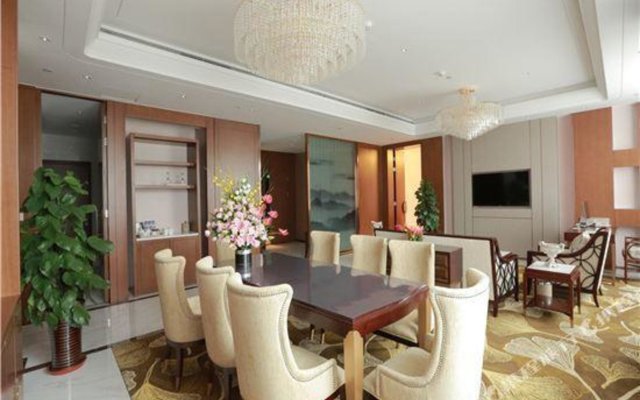 Legend Jianguo Hotel