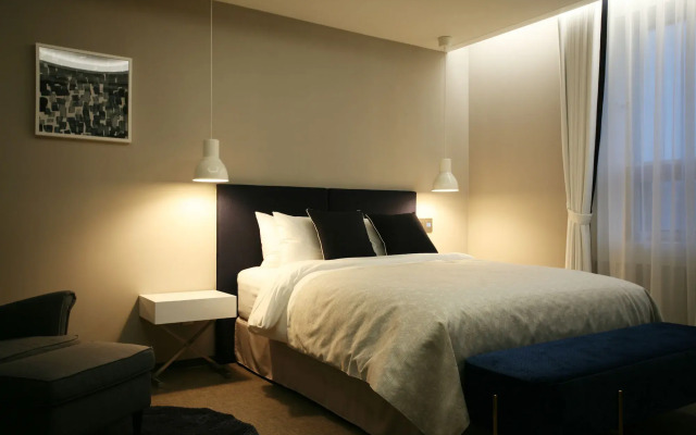 Polaris Hotel