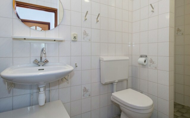 Quaint Apartment in Oosterend Terschelling near Sea