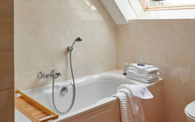 Holiday Home in Baarlo With Hot Tub