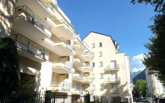 Appartement Bagnères-de-Luchon, 2 pièces, 4 personnes - FR-1-313-135