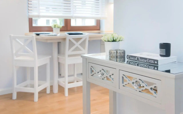 Apartament Hamptons - Relaks blisko plaży i Molo