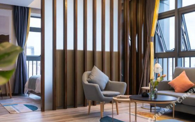 Metoo Jingxuan Apartment