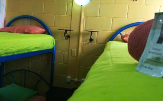 Hostal Guatefriend's - Hostel