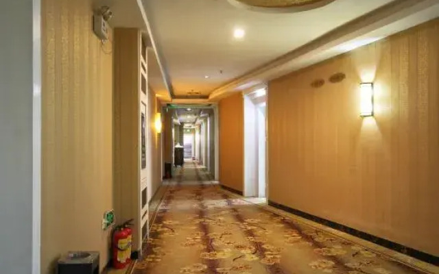 Lehao Business Hotel (Foshan Lecong International Convention and Exhibition Center)