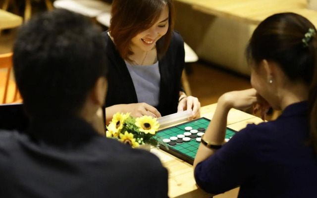 Cleo Hotel Basuki Rahmat Surabaya