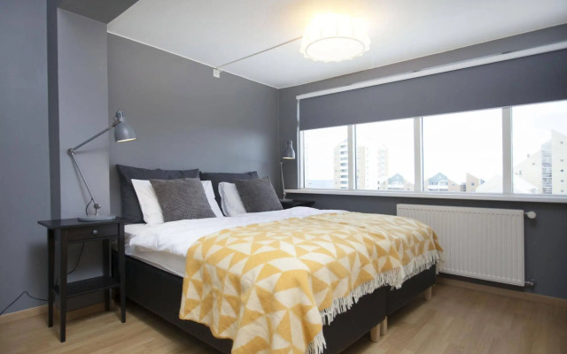 Apartments Aurora